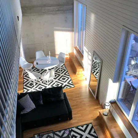 Benthouse With Sea And River View أولو